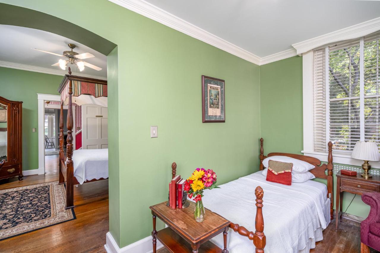 Cedars Of Williamsburg Bed & Breakfast Luaran gambar